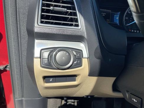 Used 2016 Ford Explorer Limited w/ Equipment Group 301A AWD/4WD image 34