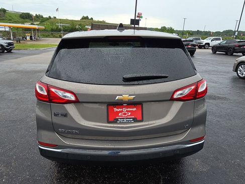 Used 2018 Chevrolet Equinox LT FWD image 7