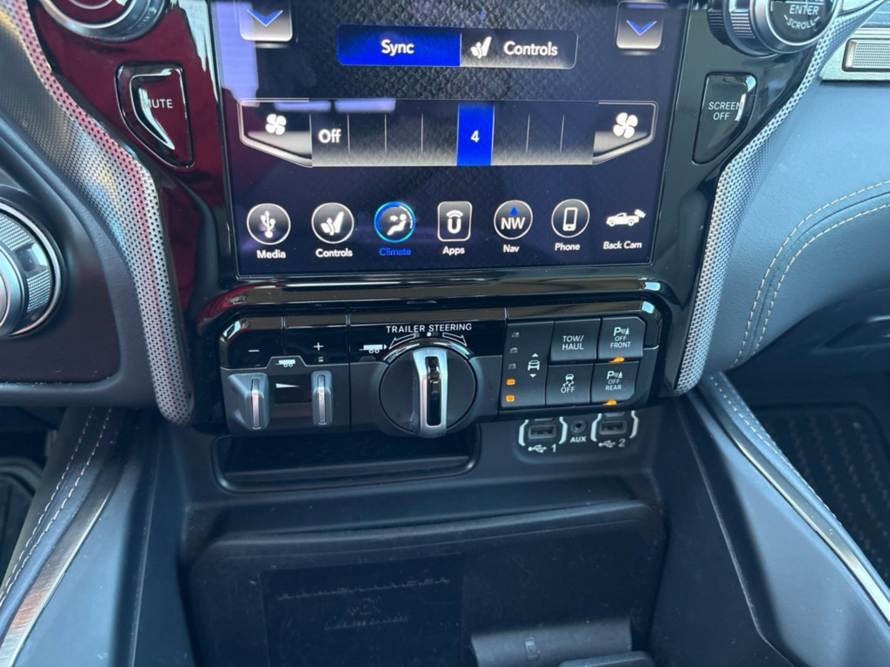 Used 2021 RAM 1500 Limited AWD/4WD image 17