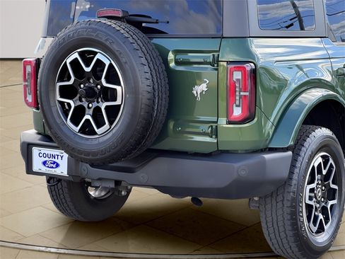 Used 2024 Ford Bronco Outer Banks image 44