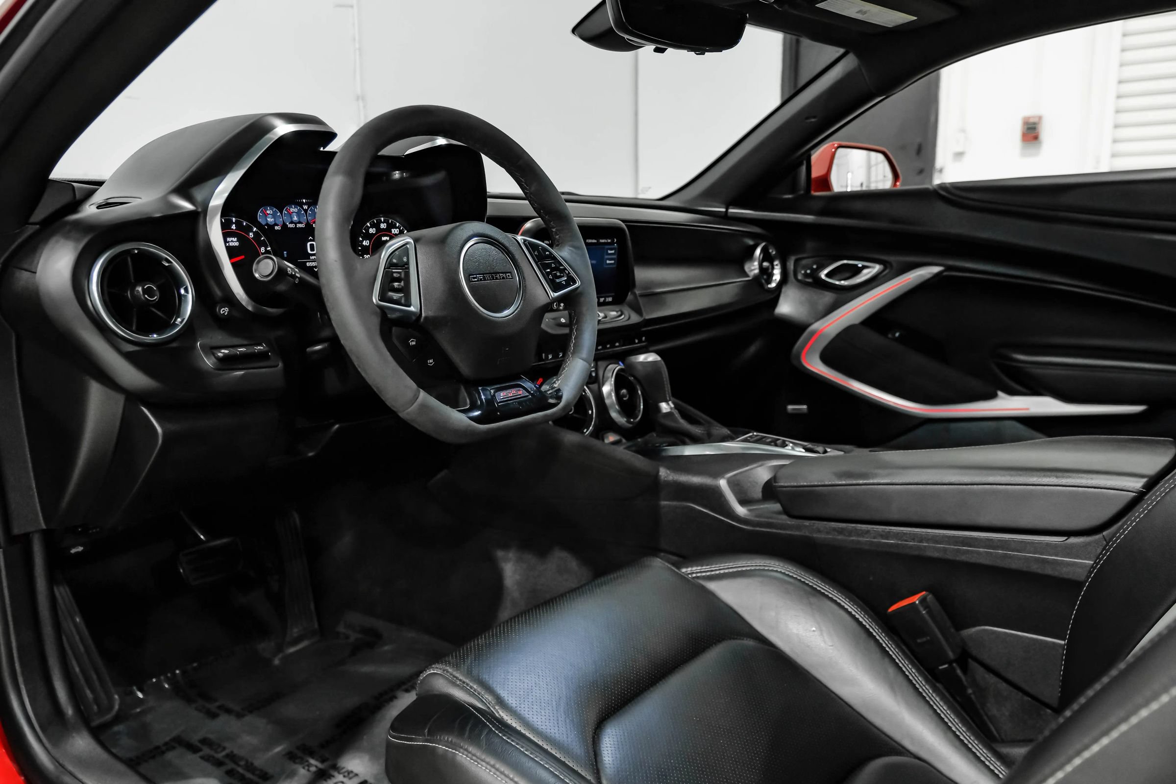 Used 2021 Chevrolet Camaro SS w/ Wild Cherry Design Package 2 RWD image 20