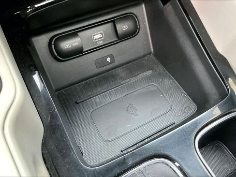 Used 2020 Kia Telluride SX image 36