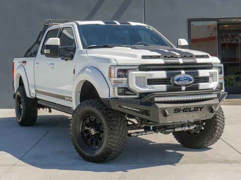 Used 2022 Ford F250 Lariat w/ Lariat Ultimate Package AWD/4WD image 5