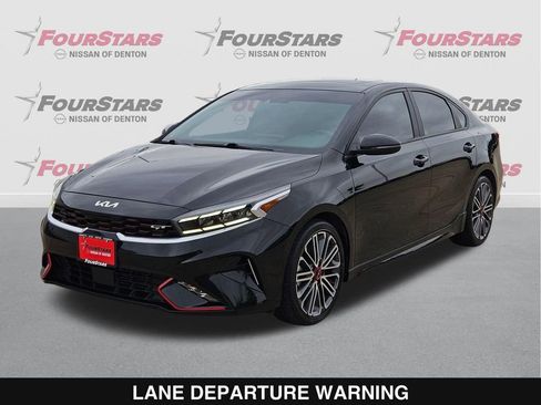 Used 2023 Kia Forte GT w/ GT2 Package image 9