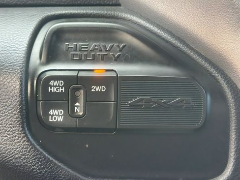 Used 2024 RAM 2500 Laramie w/ Sport Appearance Package image 28