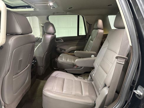 Used 2016 GMC Yukon Denali w/ Open Road Package AWD/4WD image 32
