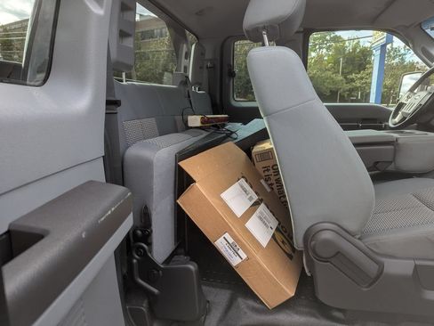 Used 2019 Ford F650 2WD SuperCab Super Duty image 29