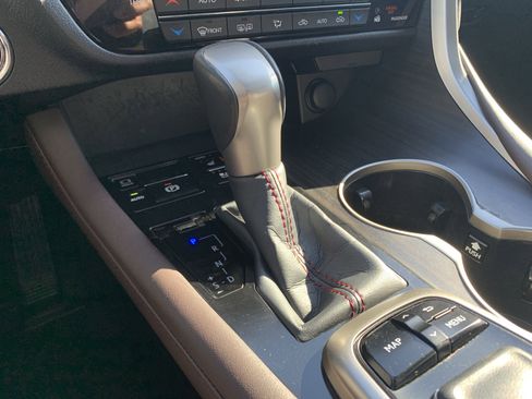 Used 2017 Lexus RX 350 FWD w/ Premium Package image 26