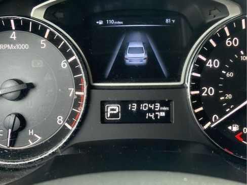 Used 2013 Nissan Altima 2.5 SV image 23