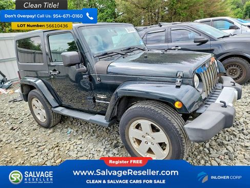Used 2012 Jeep Wrangler Sahara w/ Connectivity Group AWD/4WD image 5