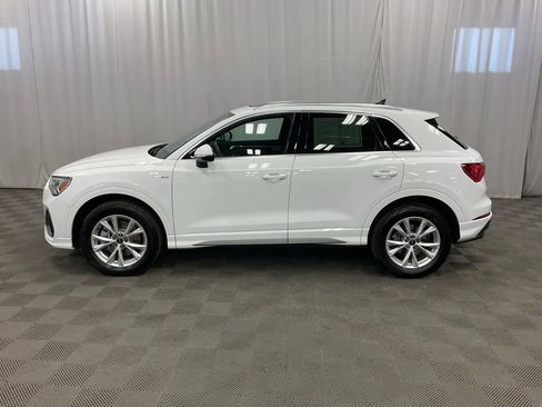 Used 2025 Audi Q3 2.0T Premium image 8