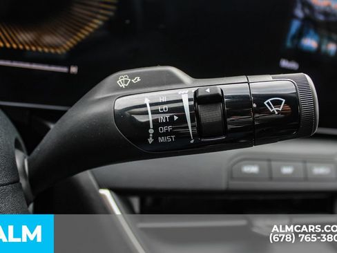 Used 2025 Kia K4 FWD image 30