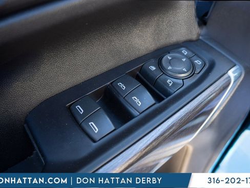 Used 2020 Chevrolet Silverado 1500 LTZ w/ LTZ Convenience Package image 13