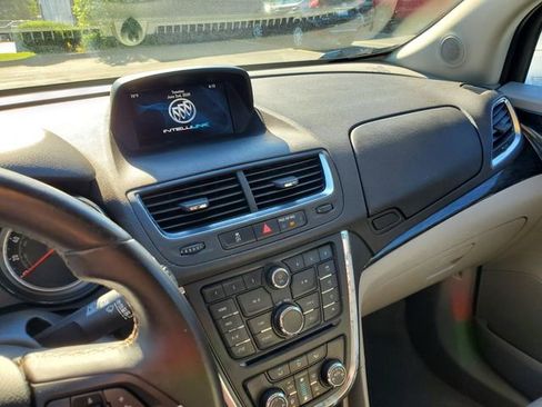 Used 2015 Buick Encore Convenience FWD image 27