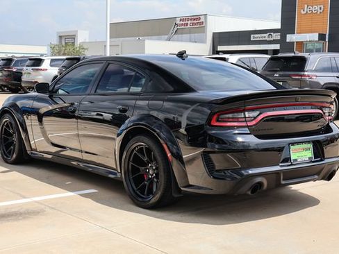 Used 2022 Dodge Charger SRT Hellcat RWD image 4
