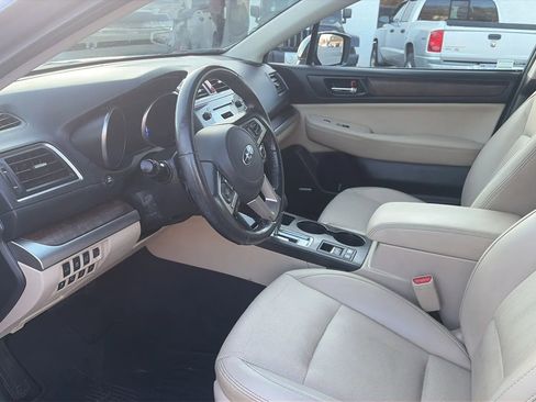 Used 2015 Subaru Outback 2.5i Limited image 29