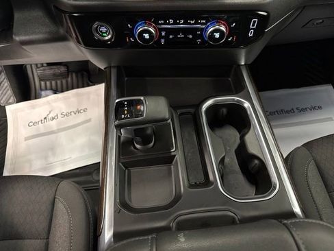 Used 2023 GMC Sierra 1500 Elevation w/ X31 Off-Road Package AWD/4WD image 17