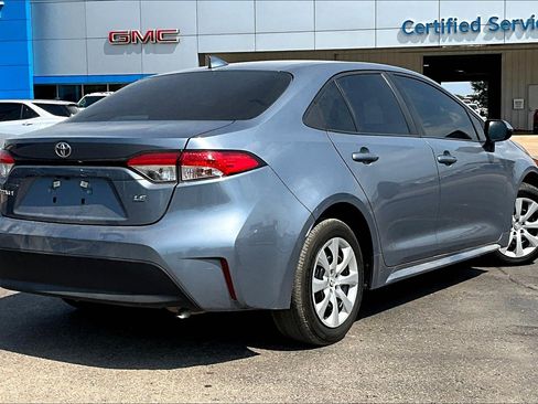 Used 2024 Toyota Corolla LE image 2