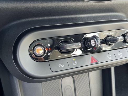 New 2025 MINI Cooper S image 19