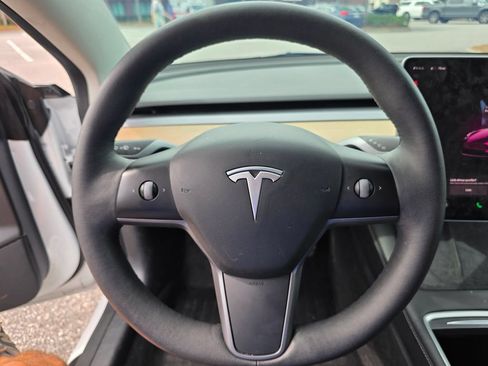 Used 2022 Tesla Model 3 Standard Range RWD image 21