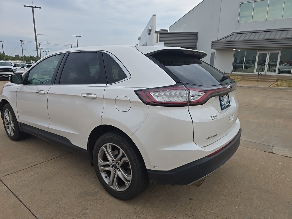 Used 2018 Ford Edge Titanium w/ Equipment Group 302A FWD image 8