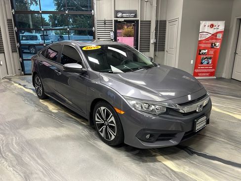 Used 2016 Honda Civic EX-T image 1
