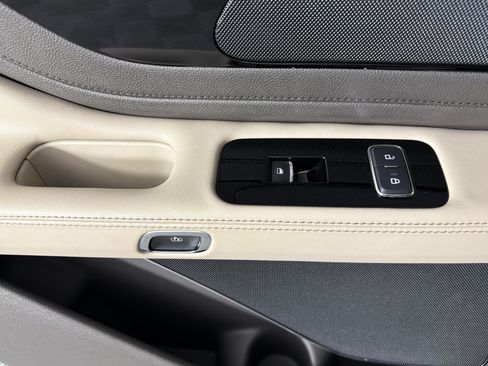 Used 2020 Lincoln Aviator Grand Touring w/ Elements Package Plus AWD/4WD image 25