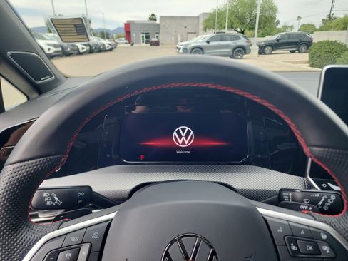 Certified 2025 Volkswagen GTI Autobahn image 10