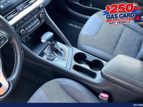 Used 2021 Kia Niro LXS FWD image 17