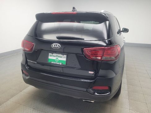Used 2019 Kia Sorento AWD w/ LX Convenience Package image 7
