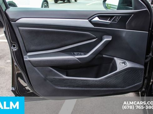 Used 2025 Volkswagen Jetta Sport FWD image 35