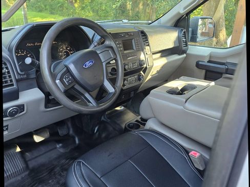 Used 2019 Ford F150 XL RWD image 6
