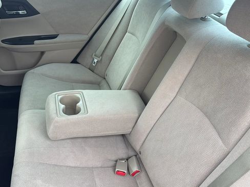 Used 2013 Honda Accord LX image 29
