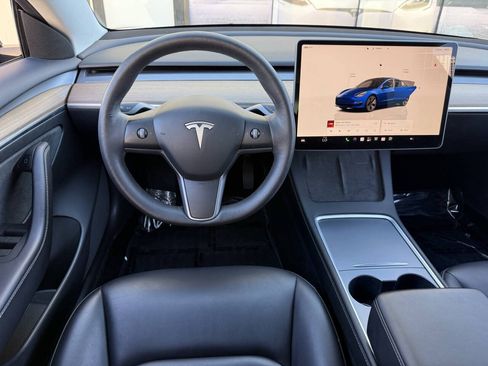 Used 2023 Tesla Model 3 Standard Range RWD image 19