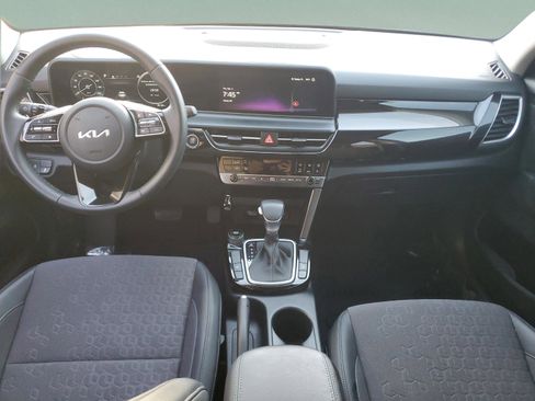Certified 2024 Kia Seltos S image 12