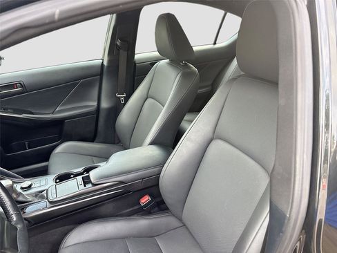 Used 2022 Lexus IS 300 AWD w/ Premium Package image 24