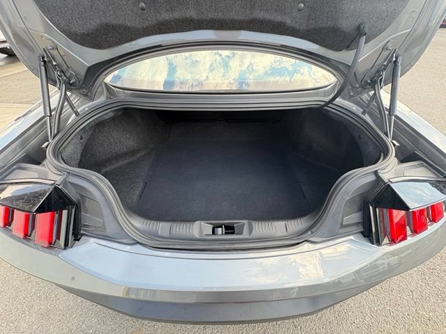 Used 2025 Ford Mustang Coupe RWD image 26