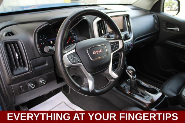 Used 2022 GMC Canyon Elevation w/ Elevation Premium Package AWD/4WD image 2