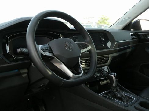 Used 2024 Volkswagen Jetta SEL image 30