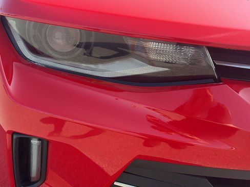 Used 2017 Chevrolet Camaro LT RWD image 43