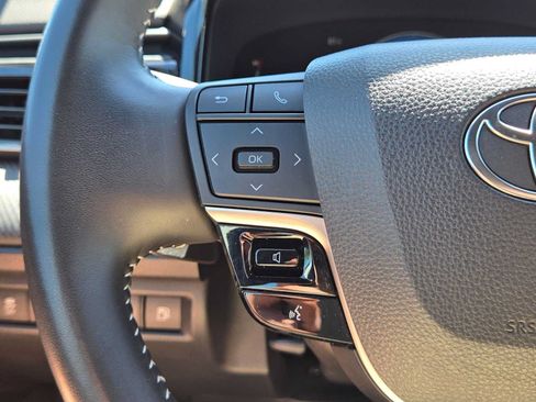 Certified 2025 Toyota Camry SE FWD image 34
