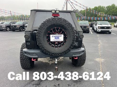 Used 2016 Jeep Wrangler Unlimited Rubicon AWD/4WD image 35