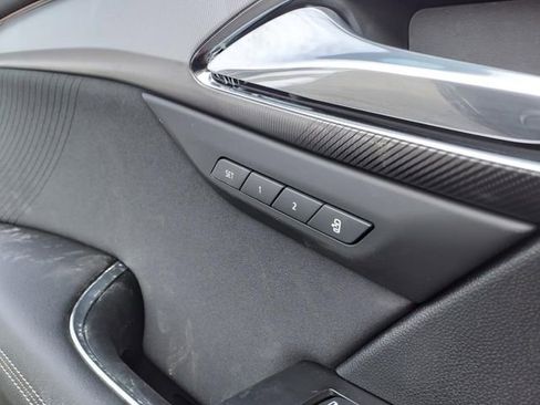 New 2025 Buick Envision Sport Touring image 27