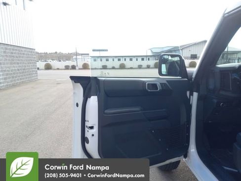 New 2025 Ford Bronco 4-Door image 10