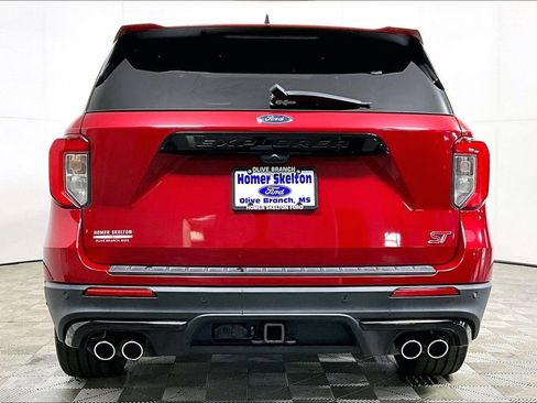 Used 2022 Ford Explorer ST w/ Equipment Group 401A image 4