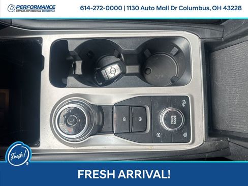 Used 2021 Ford Explorer XLT image 23