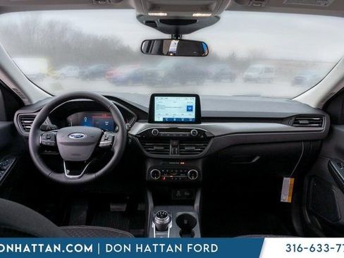 New 2026 Ford Escape Active w/ Cold Weather Package FWD image 3