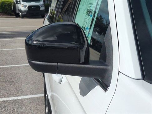 New 2025 Ford Expedition Max Active image 12