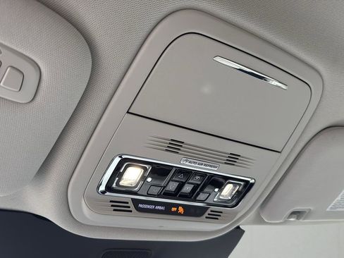 Used 2025 Lincoln Aviator Reserve w/ Illumination Package image 23