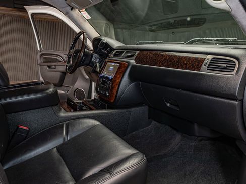 Used 2012 GMC Sierra 3500 Denali image 15